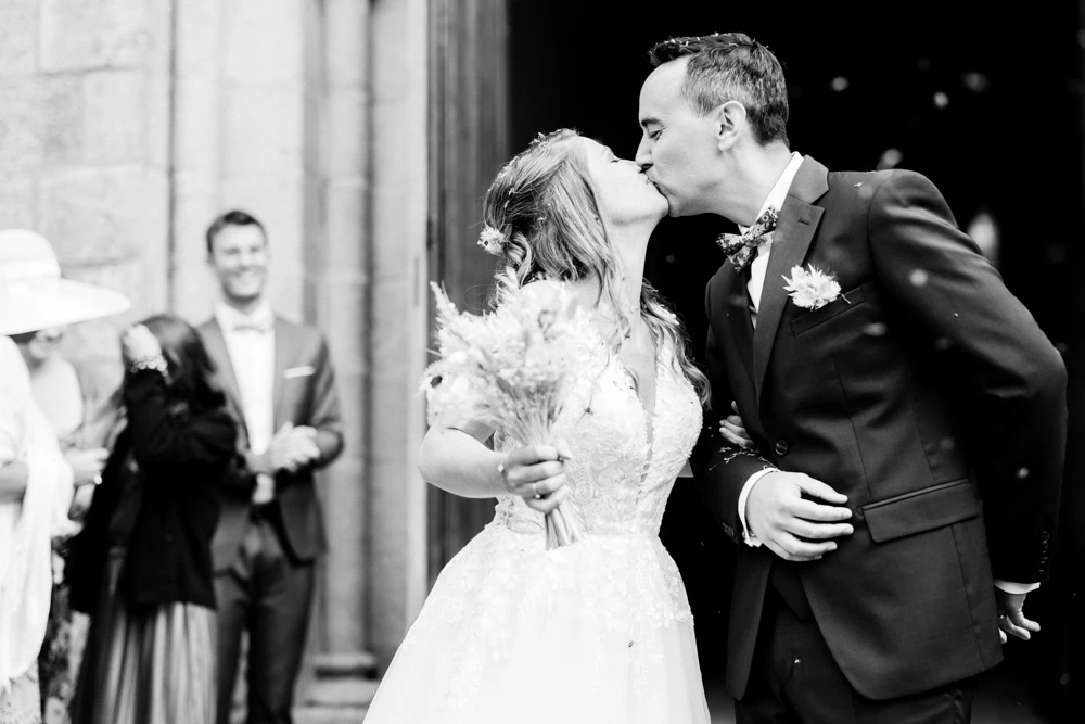 bonheur événement robe mariage costume